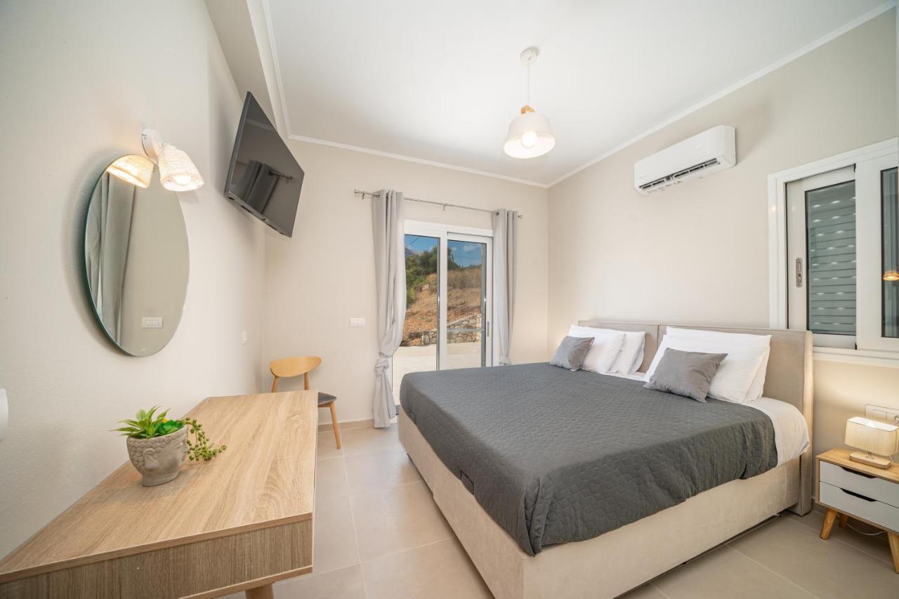 Maritina'S Apartments Amazing Sea View Agia Efimia Exterior foto
