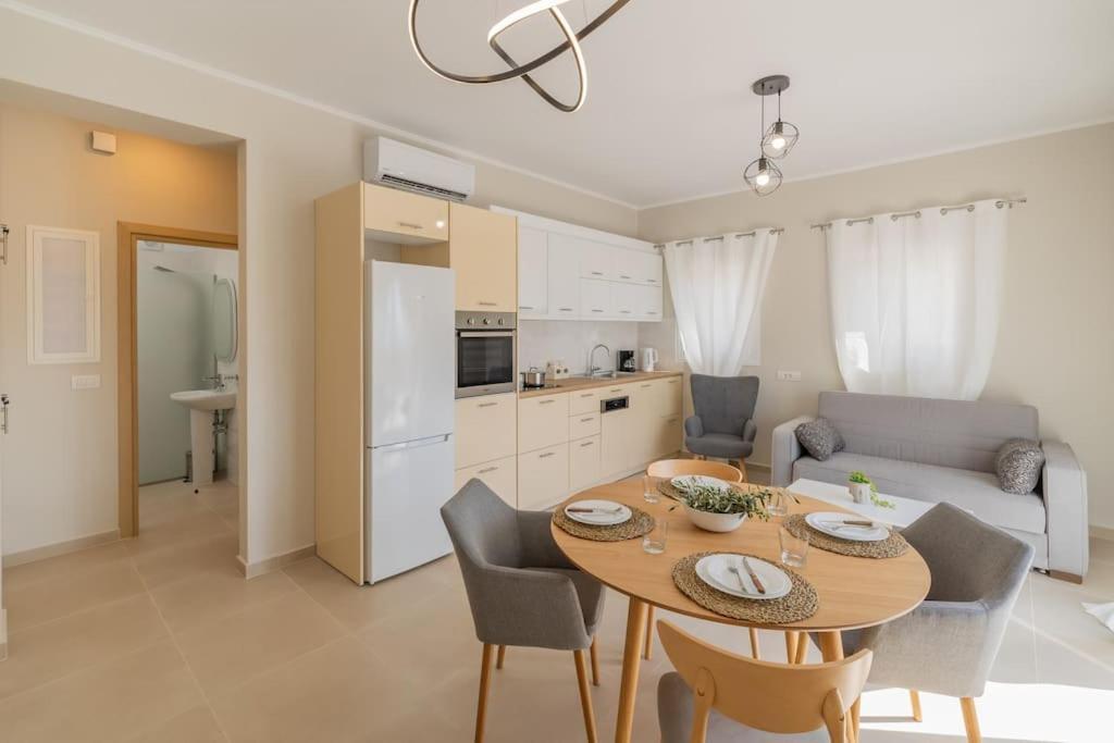 Maritina'S Apartments Amazing Sea View Agia Efimia Exterior foto