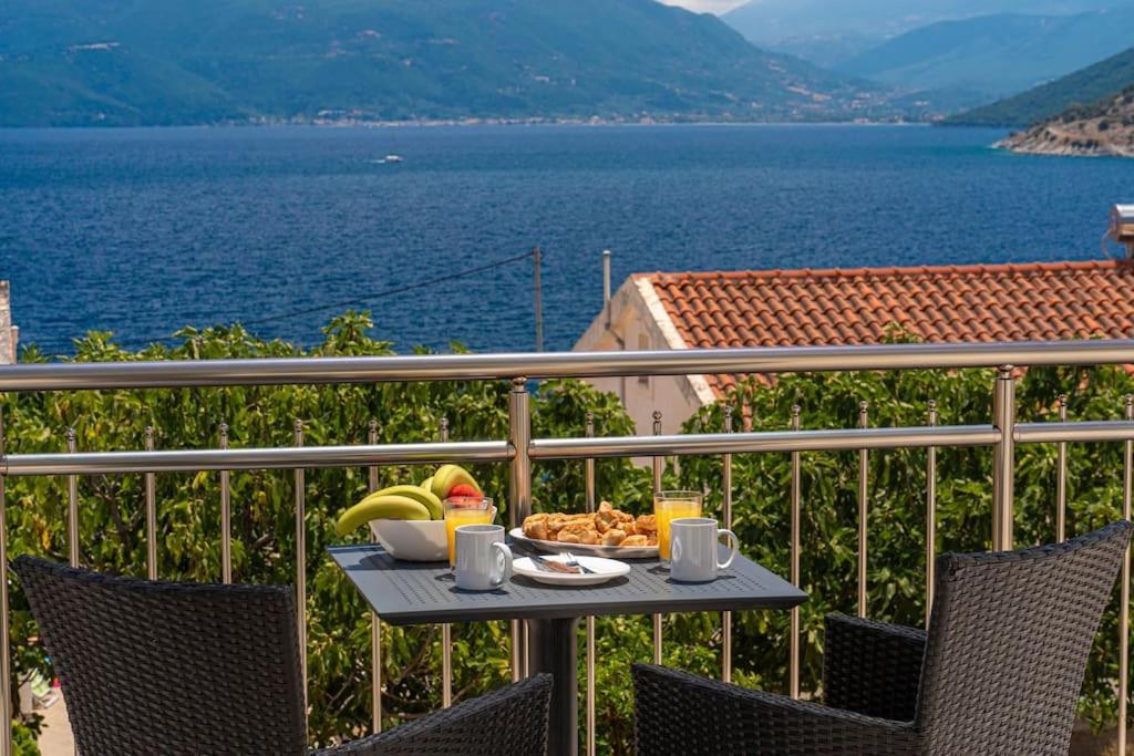 Maritina'S Apartments Amazing Sea View Agia Efimia Exterior foto