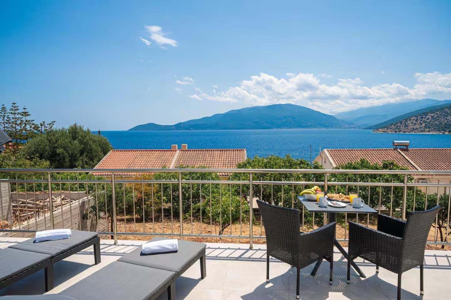 Maritina'S Apartments Amazing Sea View Agia Efimia Exterior foto